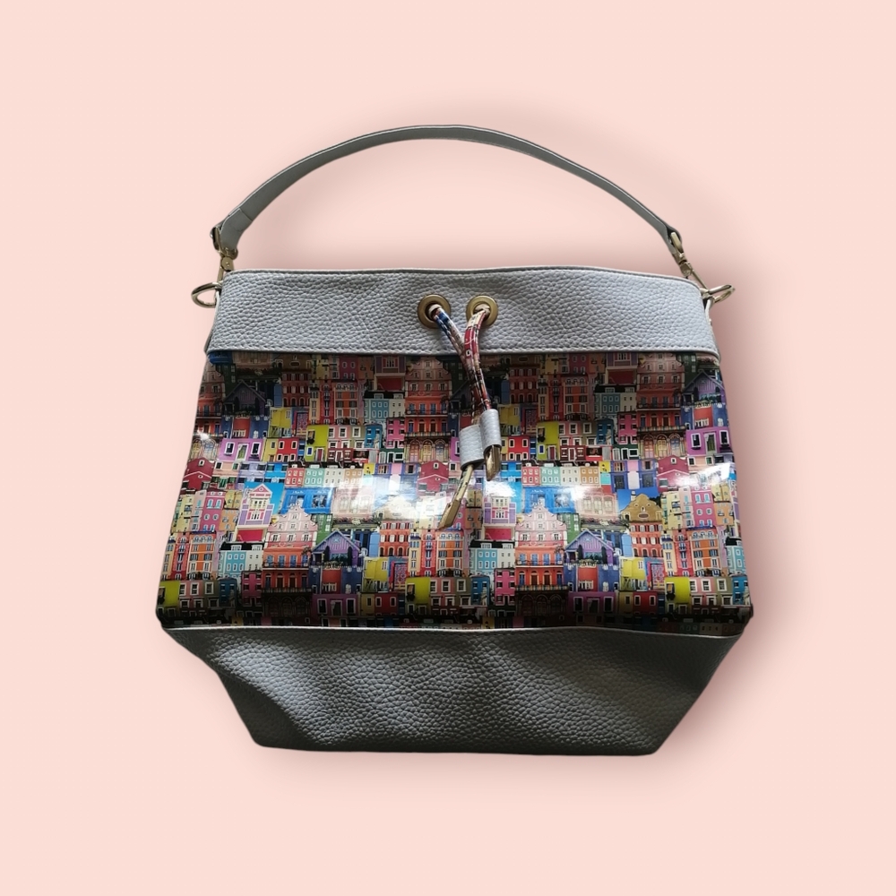 Handbag - Picture 2 of 9